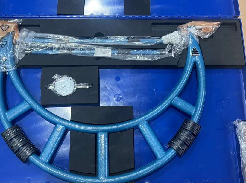 Digital External Micrometer 800-900 mm with Dial Indicator