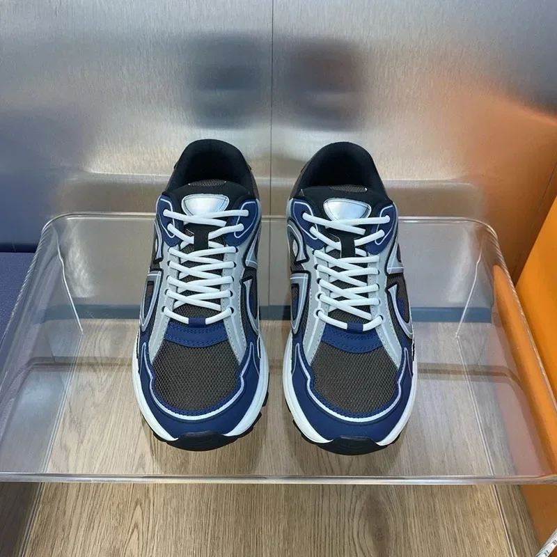 Sapatos brancos com amortecimento de ar masculino e feminino em tamanhos 35-46, calçados esportivos casuais, marcas de moda, venda quente de alta qualidade B30