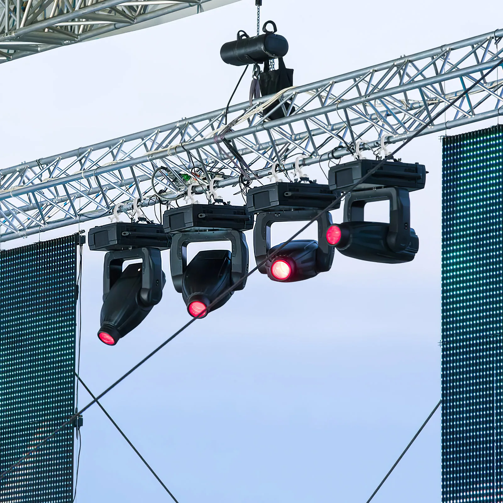 

6Pcs Dj Light Clamps Adjustable Screws Design for Most Stage Lights Security Lights Truss Clamps Lighting Mount