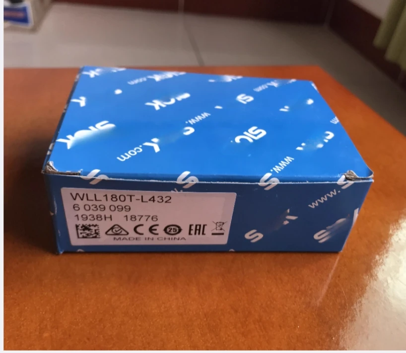 

WLL180T-L432， WLL180T-M432 Fiber Amplifier