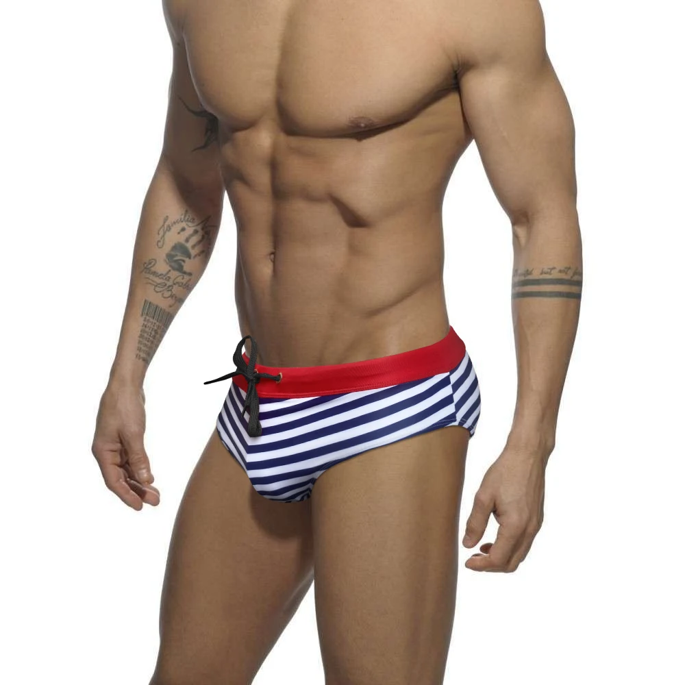 New Summer Swimwear Striped Mens Swimsuit Sexy Low Waist Swimming Trunks Fashion Male Bathing Suit Beach Shorts Zwembroek Heren