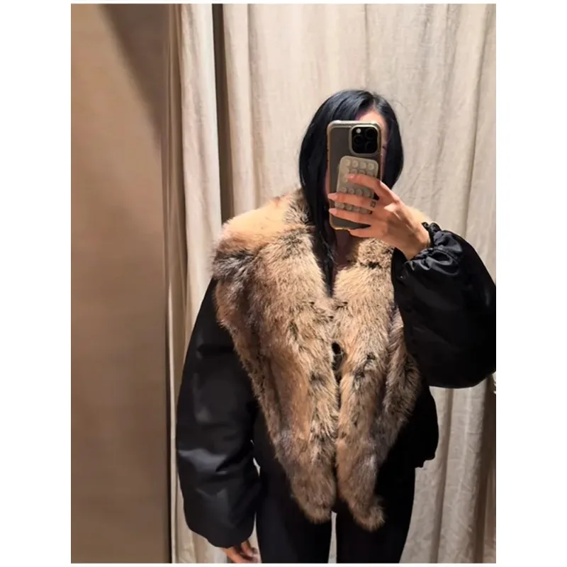 

Новая женская короткая хлопковая куртка с большим меховым воротником, зима 2025