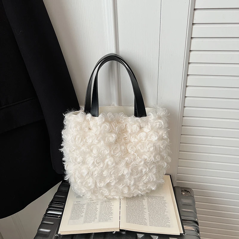 

Модные осенние и зимние сумки из искусственного меха ягненка для женщин, новинка 2025 года, офисная и универсальная ручная сумка-ведро, сумки большой вместимости
