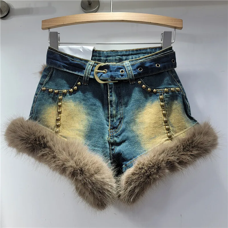 2025 Autumn Winter Fashion New Items Women's Plush Patchwork Fur Edge Rivet Denim Shorts Versatile Short Pants