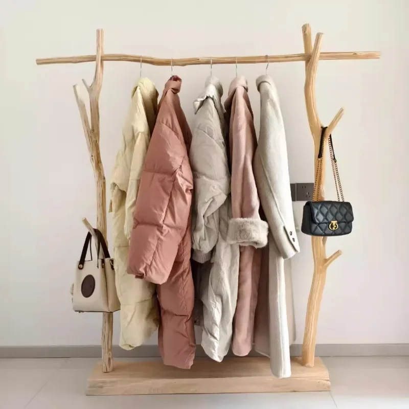 Solid wood floor coat rack Log clothing store display rack High-end retro display rack Homestay floor hanger