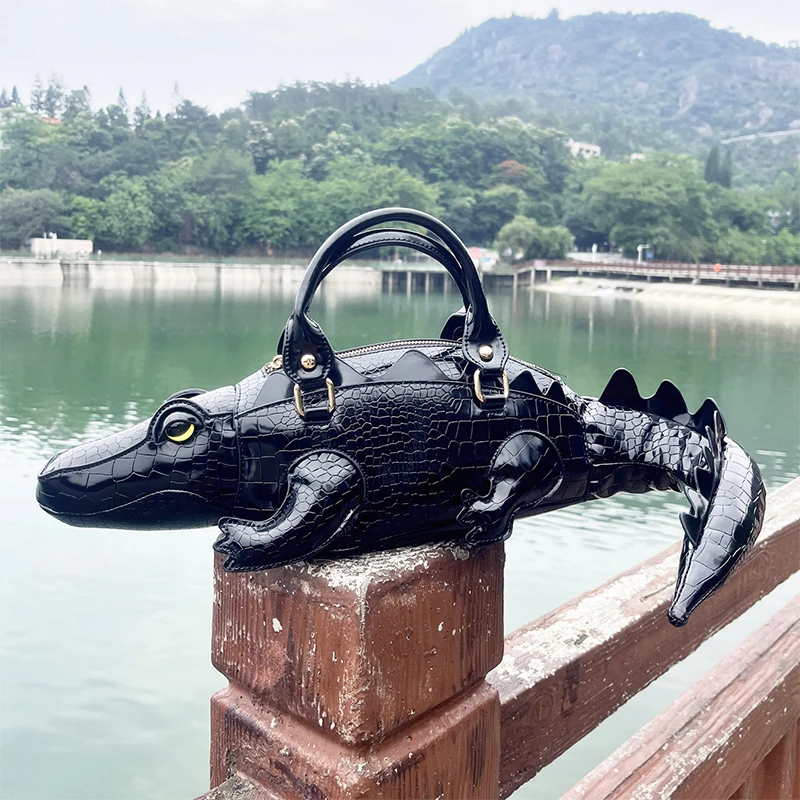

Creative Crocodile Shape Handbag Textured Special-shaped Ladies Messenger Bag Fashionable High-end Quality Leather Shoulder Bag
