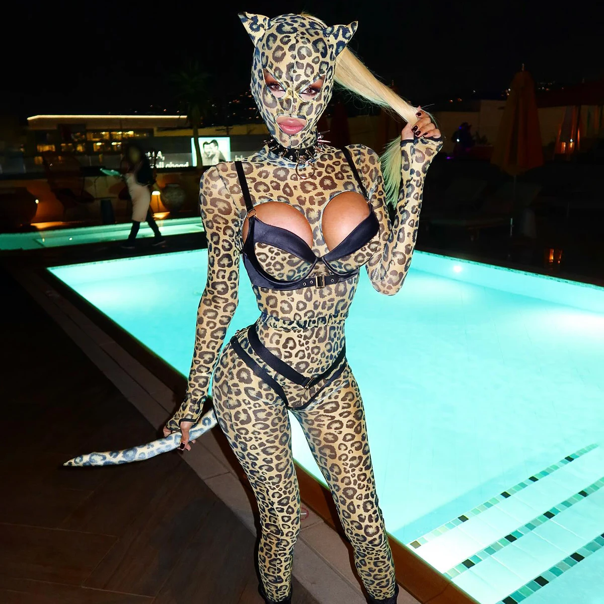 

Hot Girl Vitality Leopard Pattern Headset 2025 Tight Female Spring Sexy Role Playing Five Piece Set