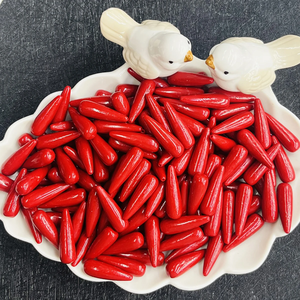 5pcs Natural Shell Beads Water Drop Shape Red Shell Loose Spacer Beaded for Making DIY Jewerly Necklace Bracele 8x25mm