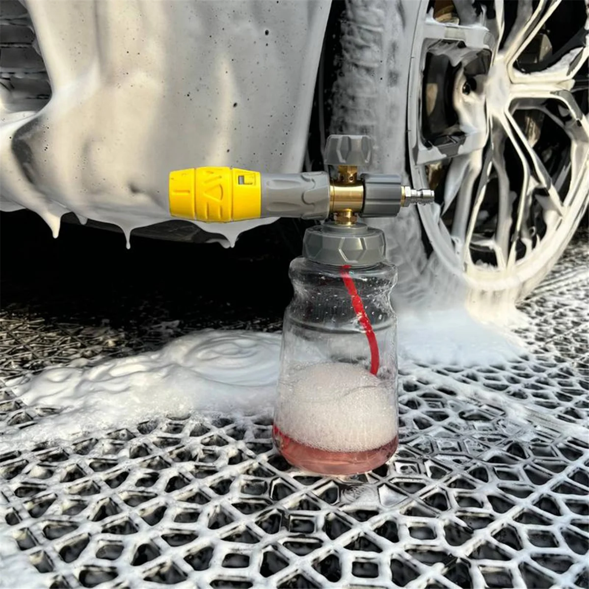 

SSR Foam Cannon for Hose Double-Head 4000 PSI Car Foam Sprayers Ergonomic Lawn Garden Sprayers for Auto Detailing