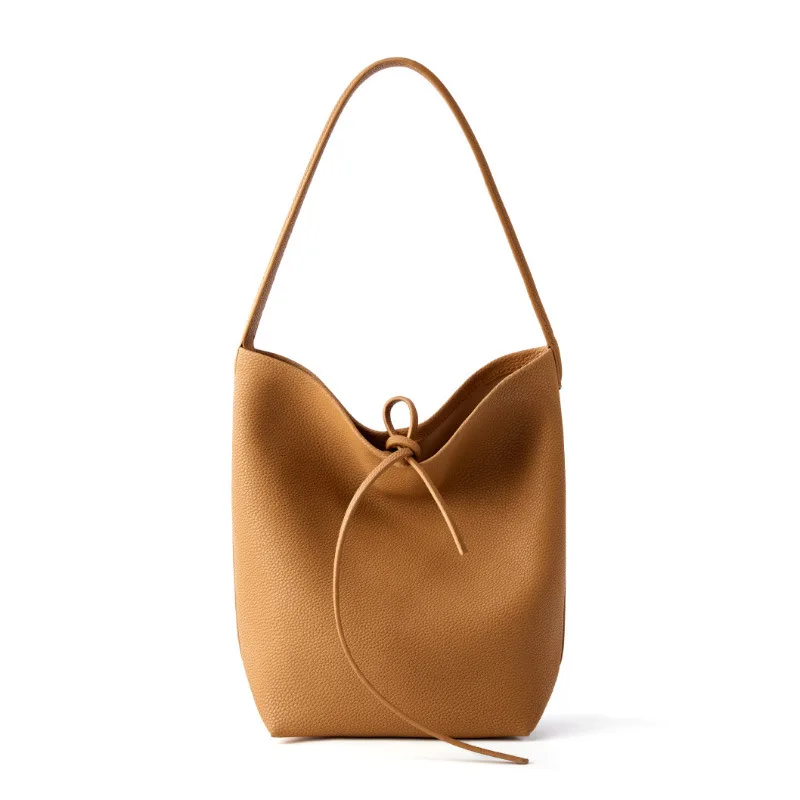 2025 Women's Large Capacity Lazy Style Shoulder Bag High-End Leather Handbag Bucket Bag Fashionable Women's Accessory