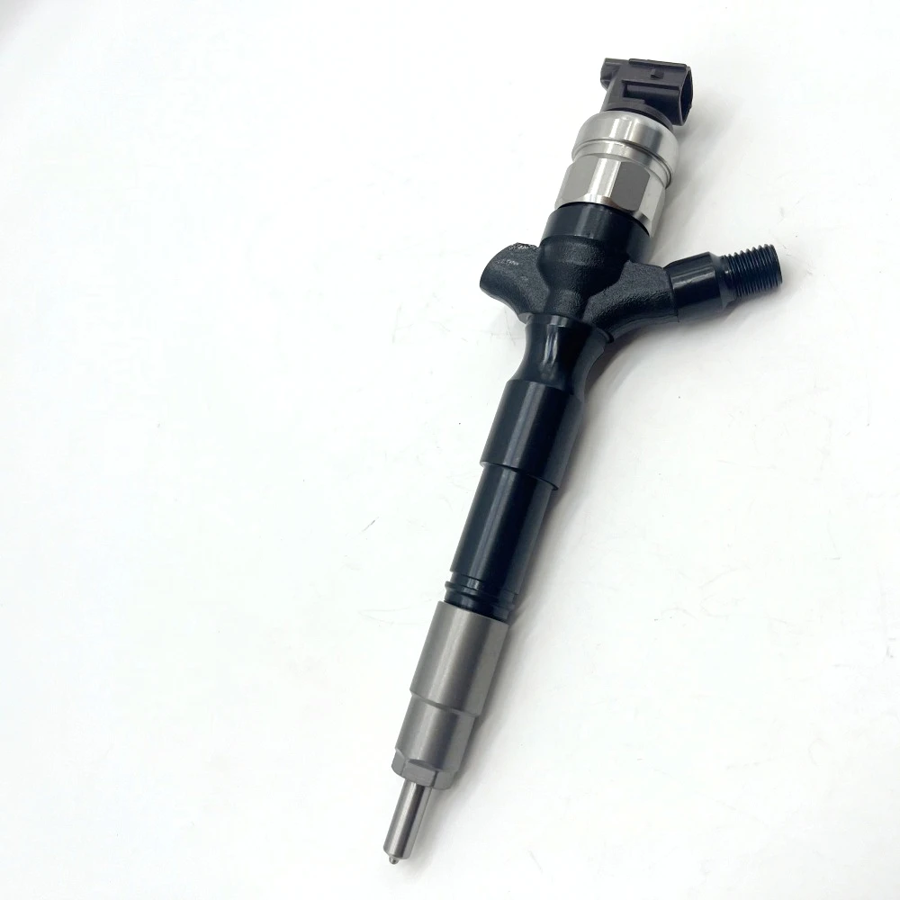 High Quality Diesel Common Rail Injector 295050-0540 23670-0L110 for TOYOTA VIGO 2.5 VNT 2KD TOYOTA Hilux Hiace