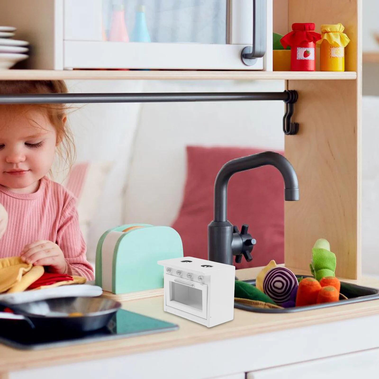 Il mini fornello a gas modello di scena decora la cucina in miniatura bianca strumento di ornamento per bambini