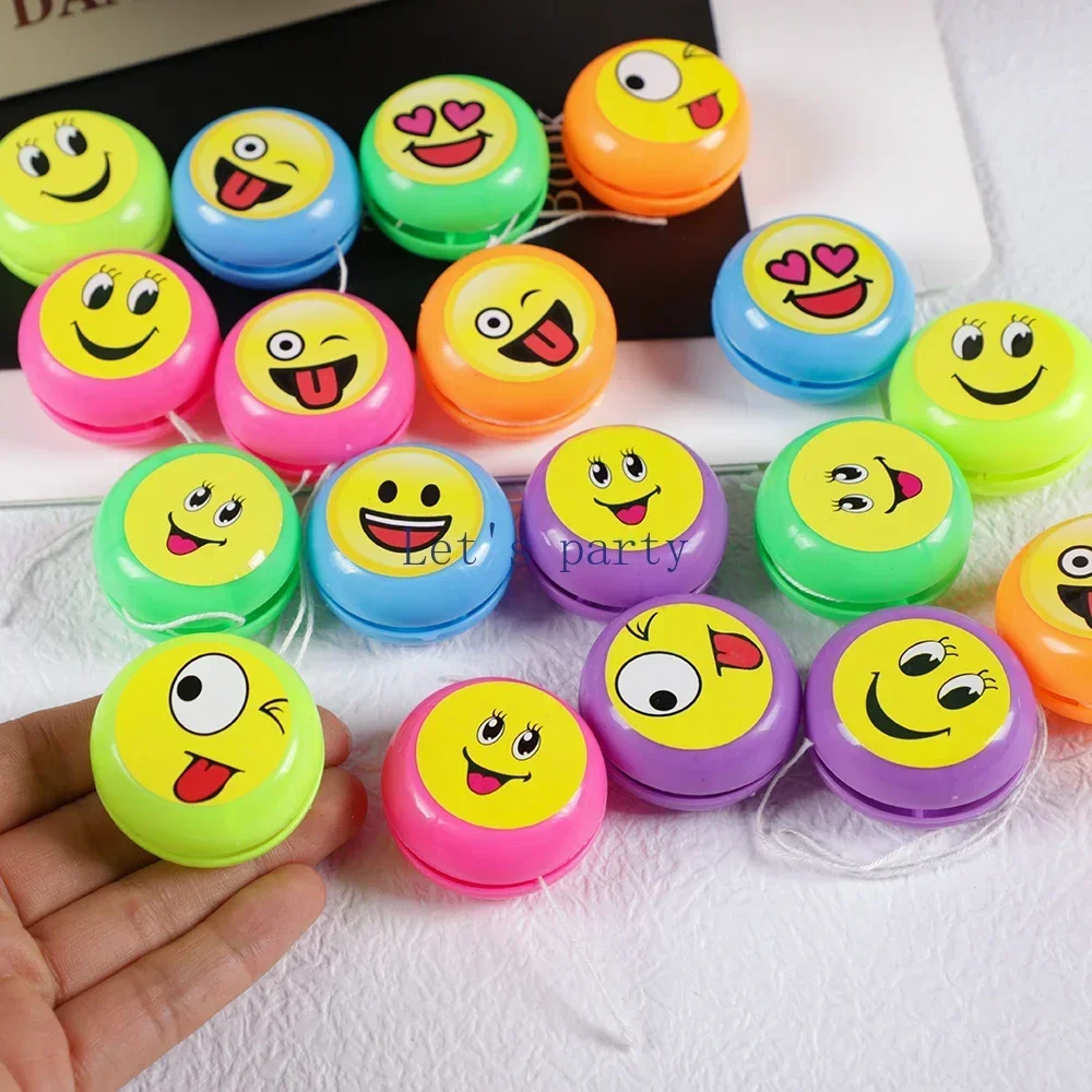 15Pcs Cute Mini Smile Face Yoyo Yo Yo Gadget Outdoor Toys for Kids Birthday Party Favors Pinata Fillers Kindergarten Prizes