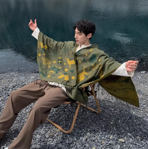 Men's Style Poncho Autumn Camping Travel Wear Men Ethnic Style Cloak Scarf Overcoat with Hooded Sand Duffle Warm Cape P1