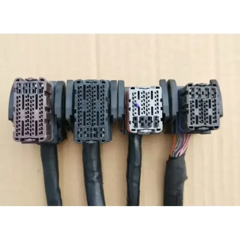 1PC for Nissan Teana sylphy livina Tiida x-trail Qashqai Sunny Engine ECU Board Plug cable