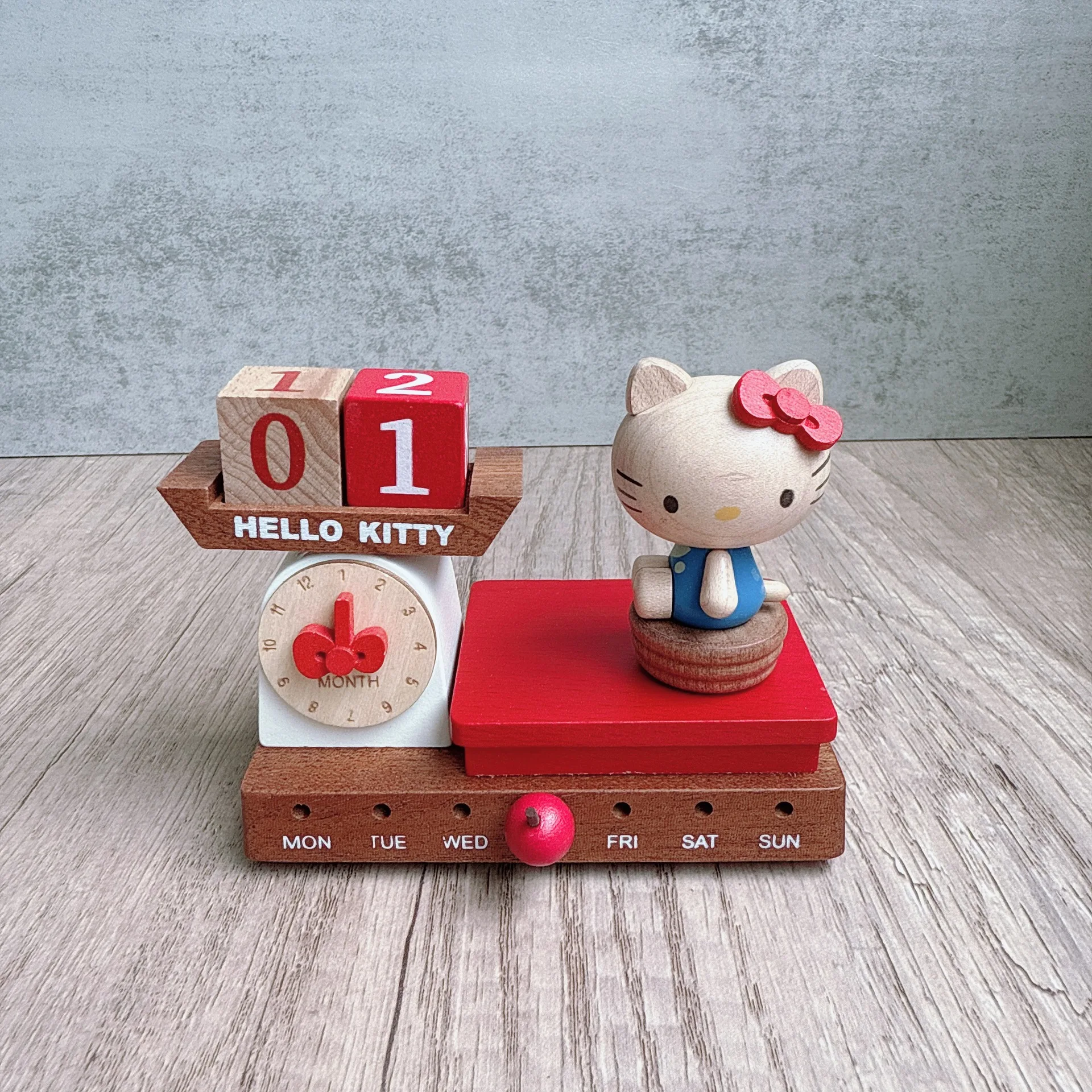 

KT Cat Wooden Calendar Music Box Hello Kitty Rotatable Music Box Home Furnishings Creative Collection Gift
