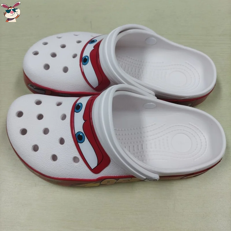 

Lightning Mcqueen Summer Children Slippers Parent Child Sandals Clogs Outdoor Anti-Skid Beach Shoes Cave Shoes Summer Travel