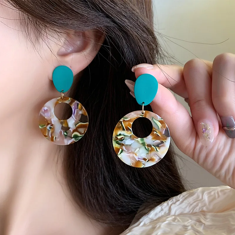 Vintage Exaggerated Color Contrast Geometric Ear Clip Earrings Statement Leopard Print Big Round No Piercing Clip on Earrings