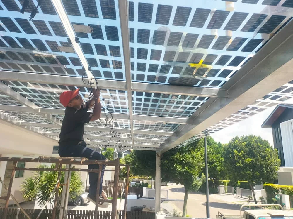 Photovoltaic Module That Merges Energy Production Architectural Design Yangtze 400W BIPV Solar Pane 400Watt Building Integrated