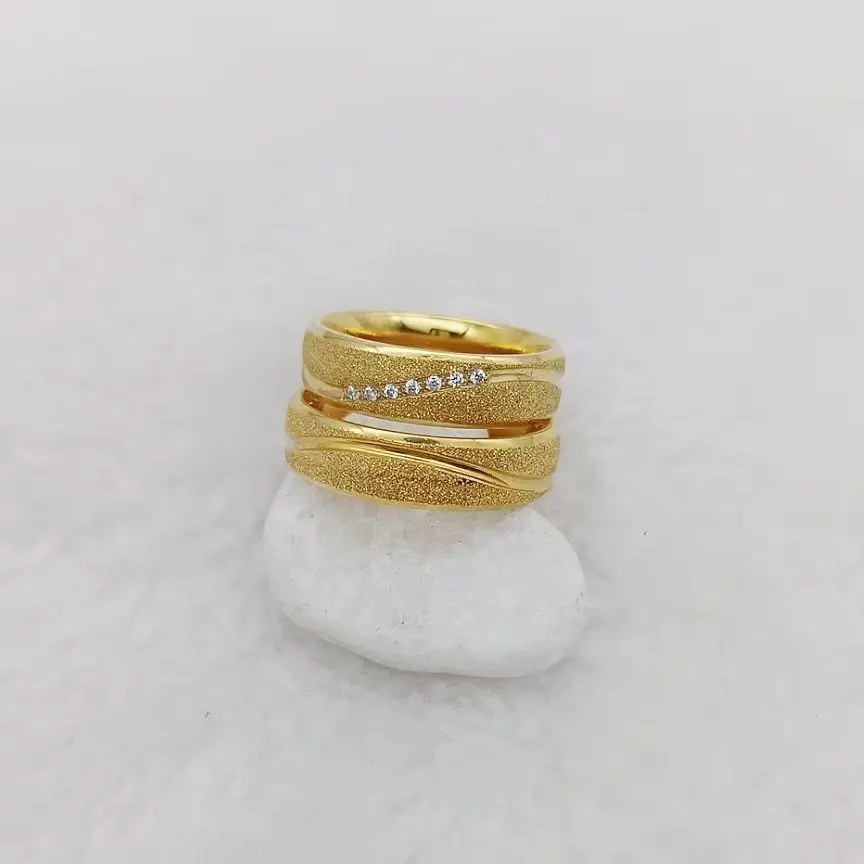 1 Pair Frosted Matte Couple Rings 316L Stainless Steel Bridal Sets Golden Wedding Bands Promise Rings for Men and Women