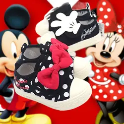 Meninos e meninas Mickey Minnie Mouse Cartoon sapatos de lona, sola macia fofa infantil, solta mágica pegajosa, sapatos interiores da escola, novo