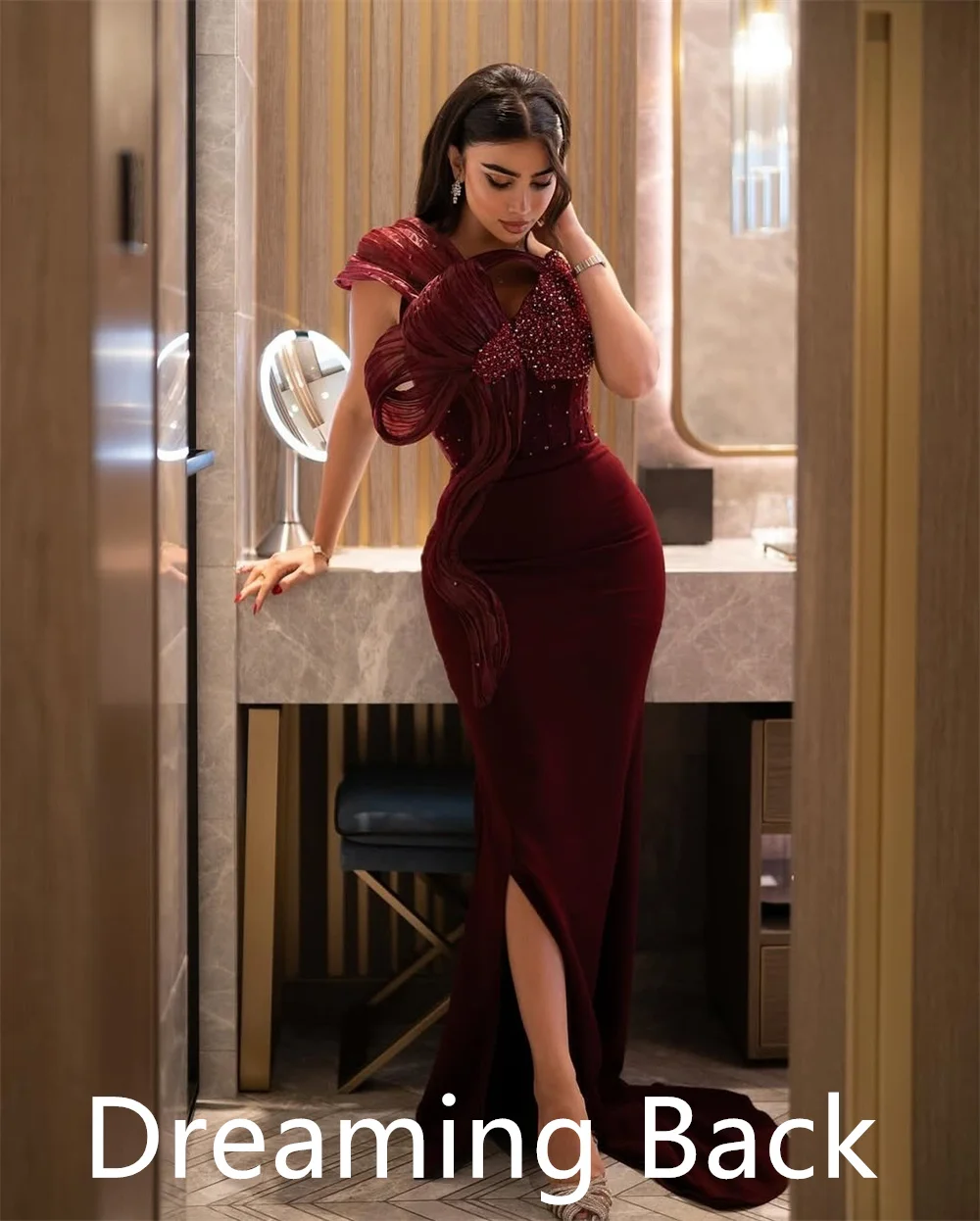 Customized Classic Burgundy Jersey Homecoming Dress Elegant Strapless Cap Sleeve Tiered Ruched Mermaid Zipper Back Party Dress