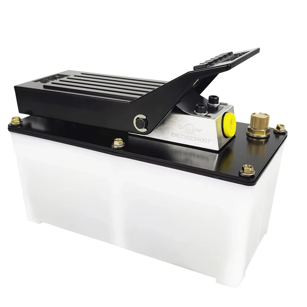 Pompa pneumatica idraulica a pedale con pressione idraulica da 70 MPa per cilindro a semplice effetto