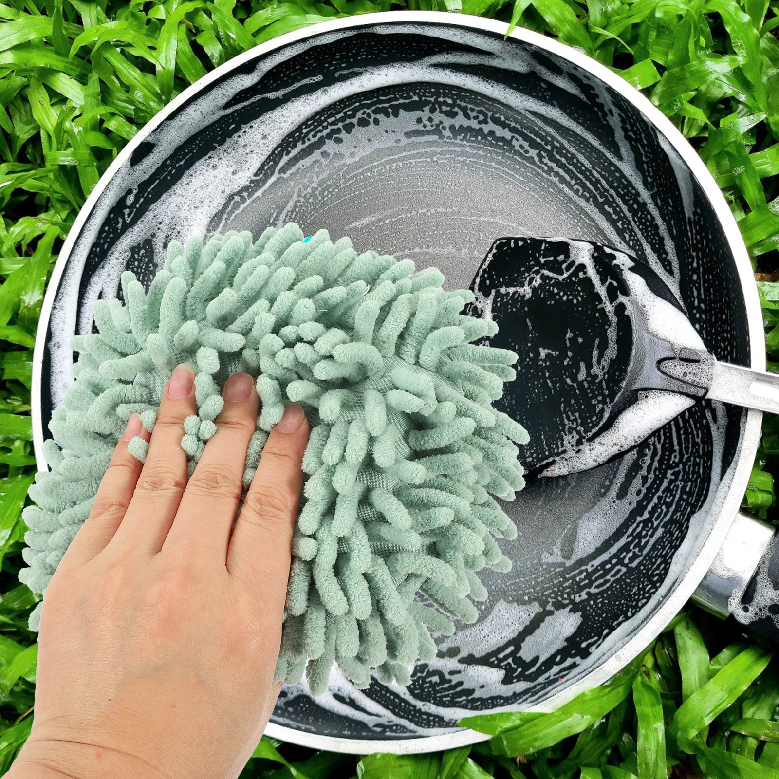 

2pcs Thickened Hand Towel White Green Absorbent Bath Kitchen Decorative Hanging Fuzzy Chenille Water Ball