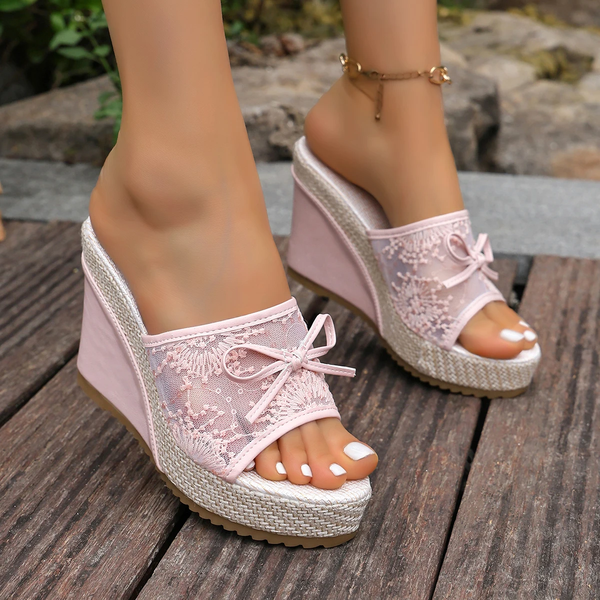 Women's 2026 New Mesh Embroidery Design Large Size Open Toe Slippers Summer Casual Fashion Versatile Breathable Slippers