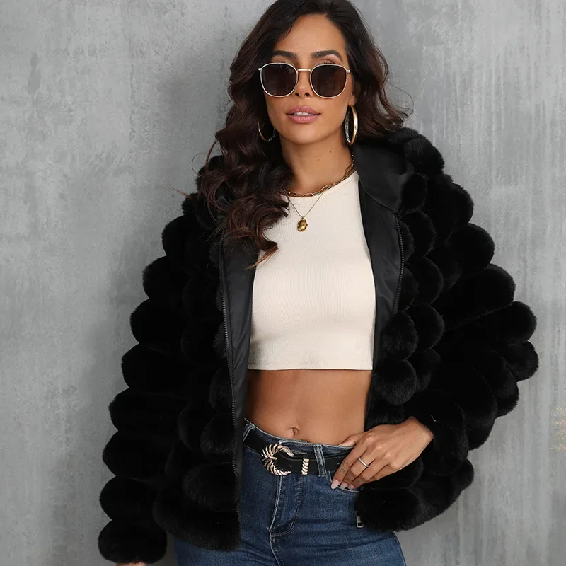 Autumn and Winter Fashion New Women's Oversized Faux Fur Jacket Commuting Hooded Fur Integrated Jacket