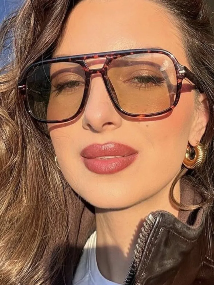 Fashion Square Rivet Large Frame Sunglasses Women Luxury Brand Designer Retro Rectangle Sun Glass Vintage Men Eyewear view 2