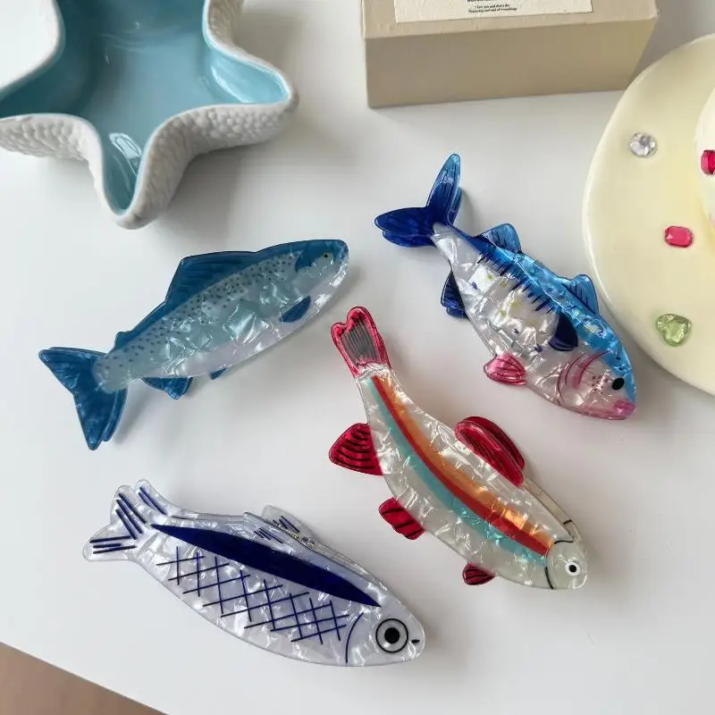 【IIOO】1PCS Korean-style New Cute And Sweet Back-of-head Hair Clip, Small Fish Hair Clip, Hair Accessory, Suitable For Daily Wear