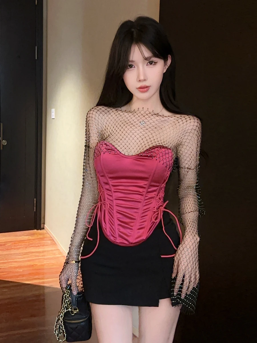 

Unique Design Diamond Embellished Hollow out Long Sleeve Stage Performance Top And Bottom Set Women's Fashion Spring Summer