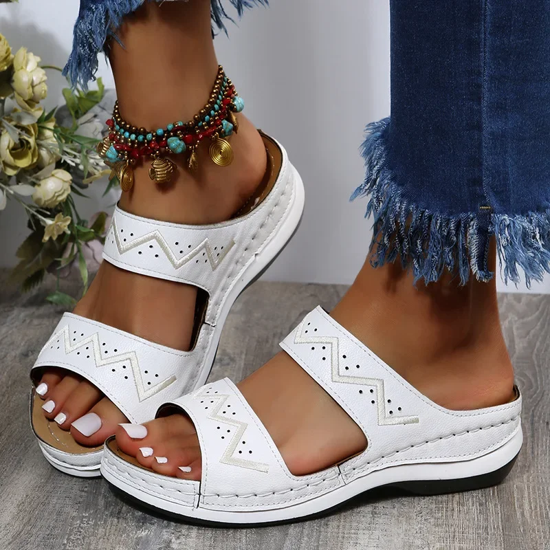 Women Slippers Retro Summer Shoes Wedge Women Sandals 2024 Simple Embroidery Platform Beach Slippers Open Toe Slip on Sandalias