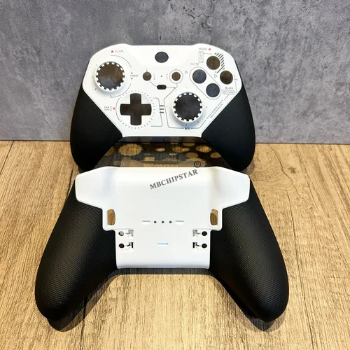 Imagen 2 del producto Carcasa Trasera de Repuesto Negra y Blanca para Control Xbox One Elite 2, Antideslizante, Protectora, con Agarre Mejorado
