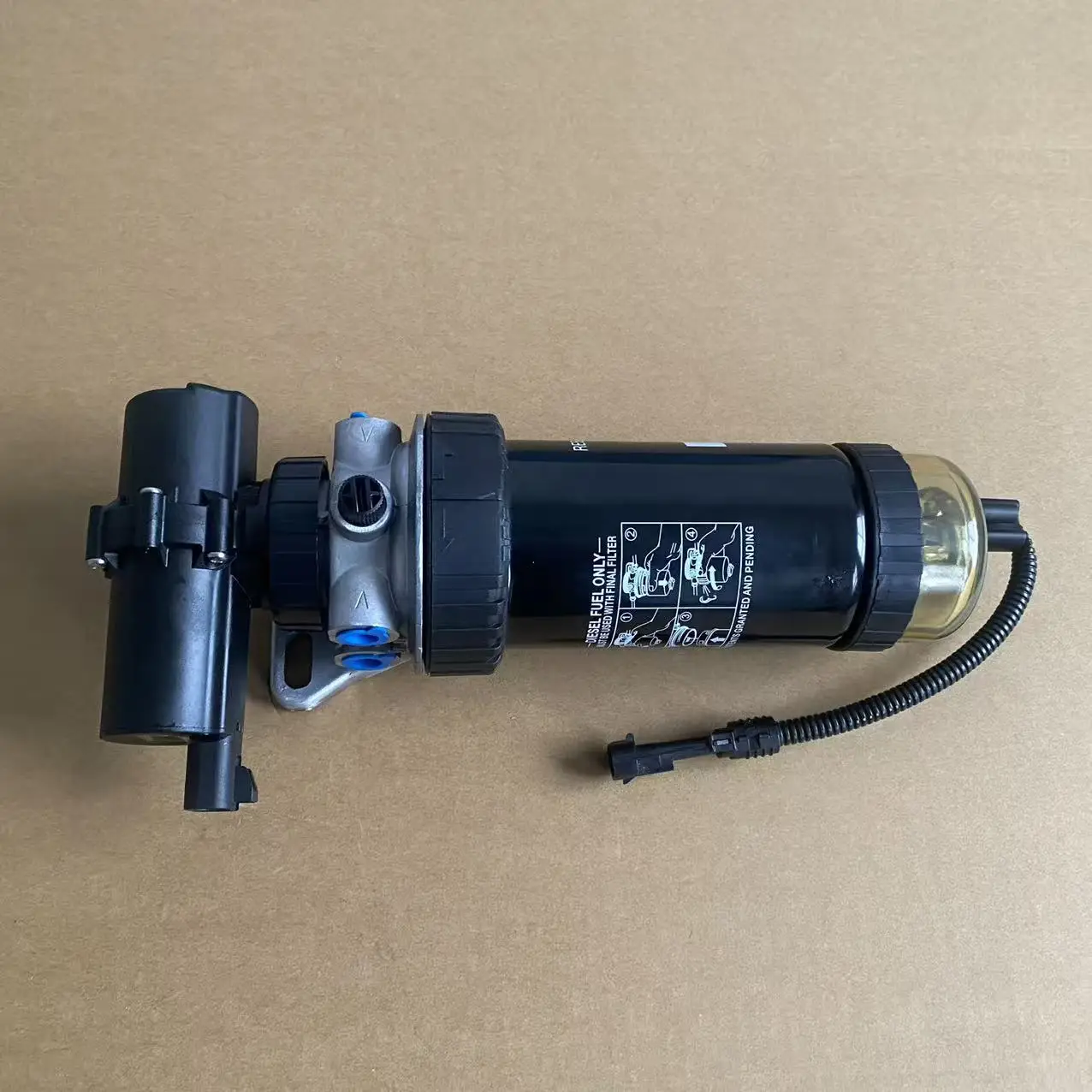 Original Fuel Filter Assembly With 24V 12V Electronic Pump RE529643 Diesel Engine Fuel Water Separator 12V 24V