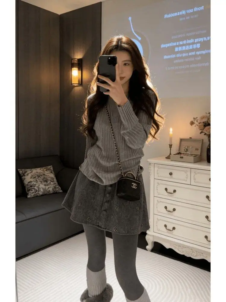 

ay V-ne Casual Sweater And Skirt Set Women's Faion Slimming High Waist Spring Outfit Korean Sle Two-piece Ensemble