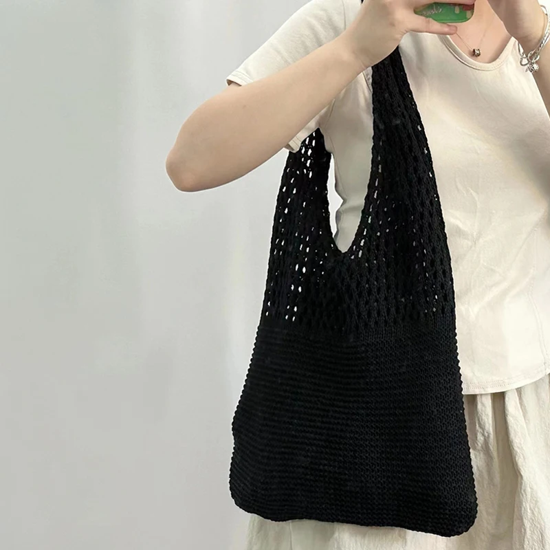 Designer Knitted High-capacity Women\'s Summer Beach Bag Casual Hollow Woven Shoulder Bag