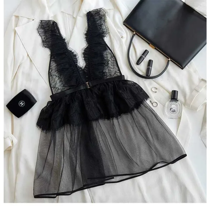 

Sexy Ruffles Lace Camisole Suit Source Point V-neck Lace Bow Cute Home Service Camisole Nightgowns Women Sleeping Dress