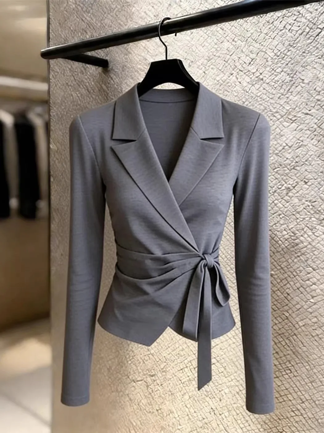 

Gray Long Sleeve Shirt Women's Early Spring New Style Fashionable Versatile Belted Unique Beautiful Small Shirt French Style ...