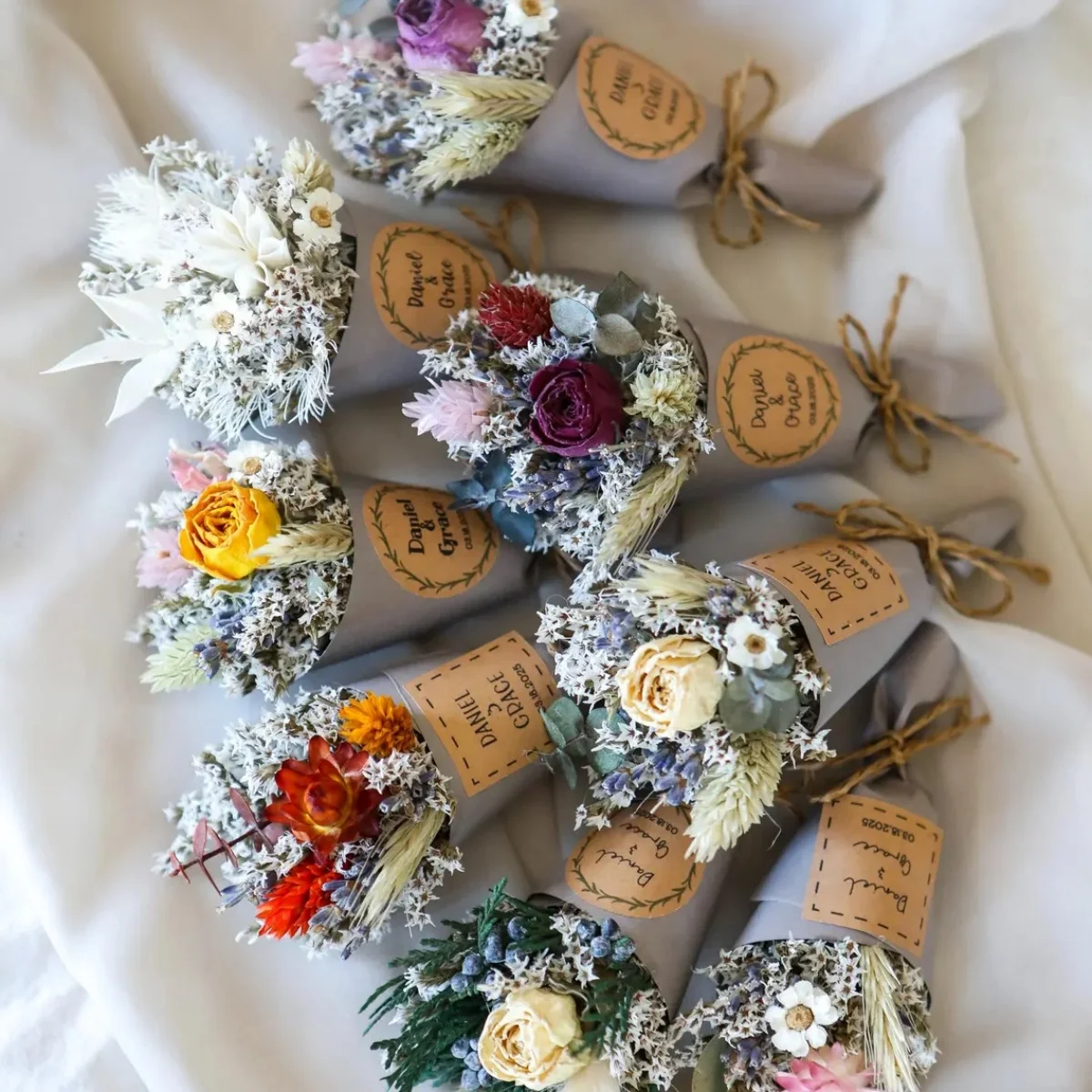 

Mini Dried Flower Bouquet Magnet, Wedding & Shower Favors