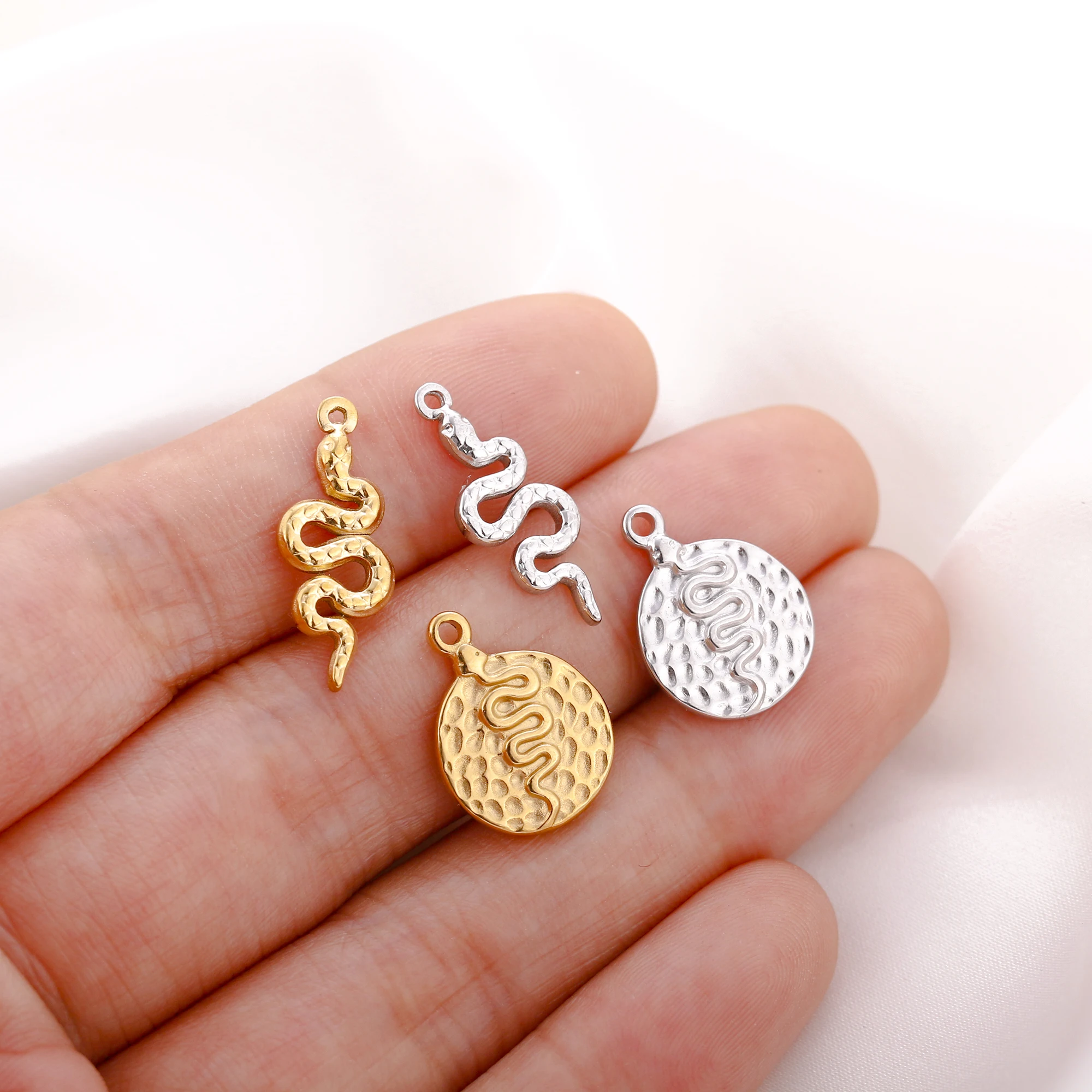3PCS Edelstahl Herz Schmetterling Sonnenblume Schlange Niedlichen Hund Charms Für Schmuck Machen Liefert Diy Halskette Ohrringe Armband – Detail 6