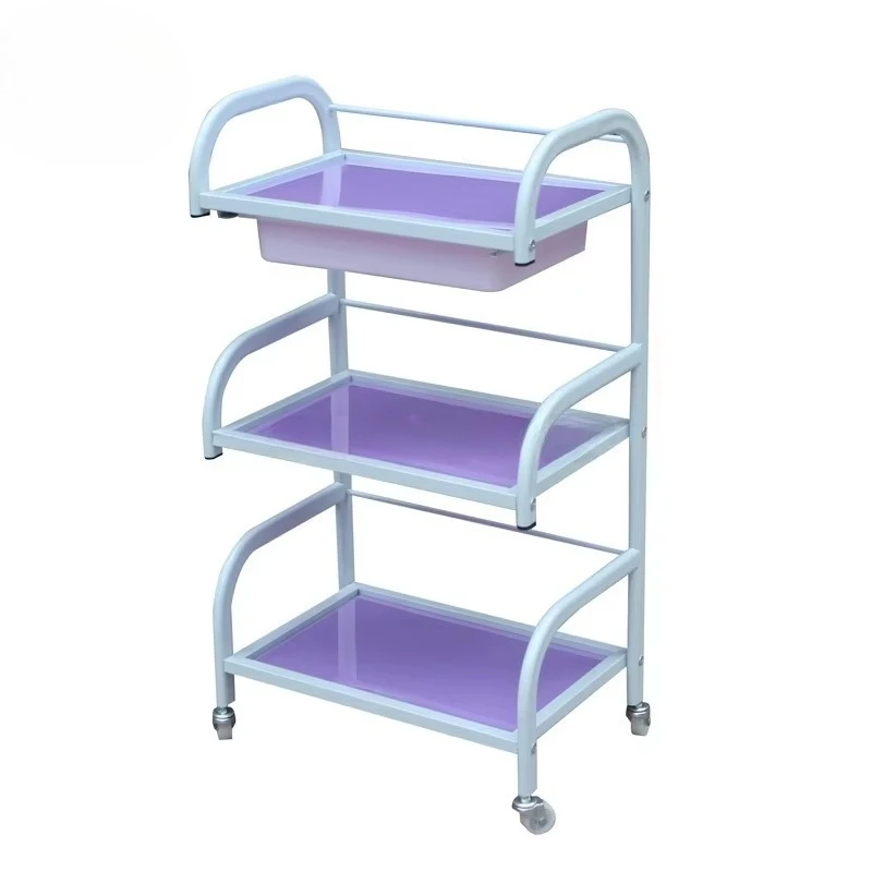 Mobile vehicle at the Salon Hotel