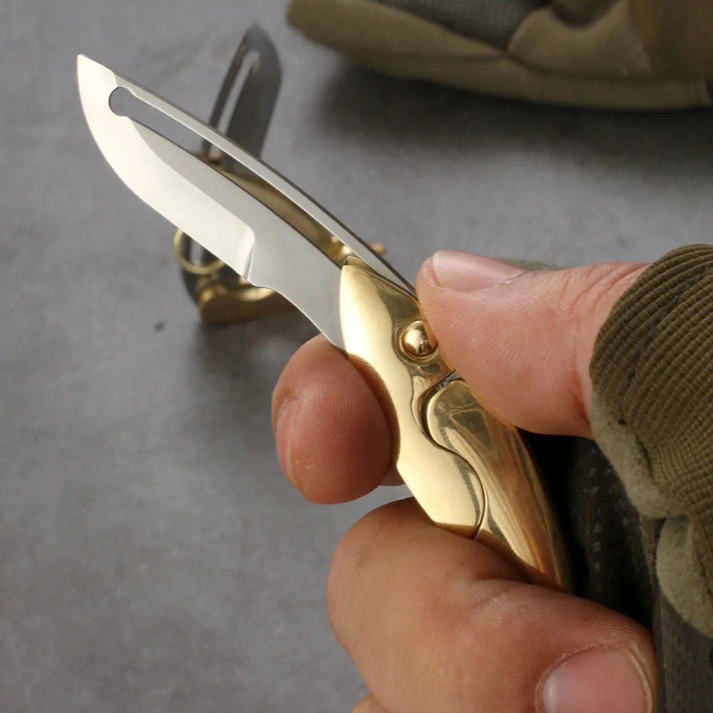 Gold Mini Mechanical Folding Knife EDC Self Defense Hand Tools Sharp Blade Keychain Pocket Knife Express Unpacking Box Cutter