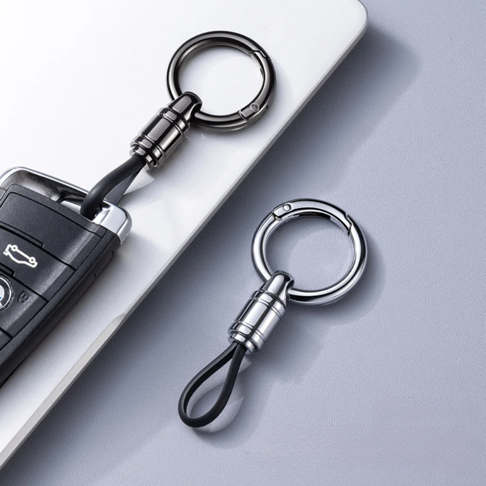 Car Keychain Rubber Rope Luxury Metal High-end Car Keychain Rope with Keyring Good Quality Car Key Keyholder