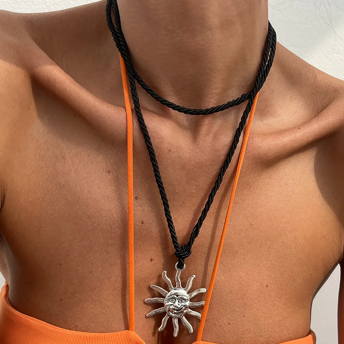 Necklace Smile Flower Sunflower Pendant Double Layer Vintage with Sturdy Gold Chain for Women Daily Casual Unique Jewelry