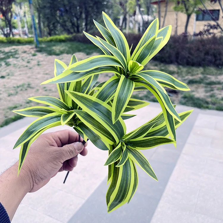 Simulación de plantas verdes, ramas de lirio de plástico, hojas de flor falsa, maceta sin maceta, estudio, decoración de escritorio, plantas