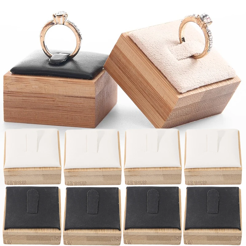 

1pcs Wooden Ring Display Stand Rings Organizer Jewelry Holder Jewelry Show Props Jewelry Box Packaging Leather Case Gifts