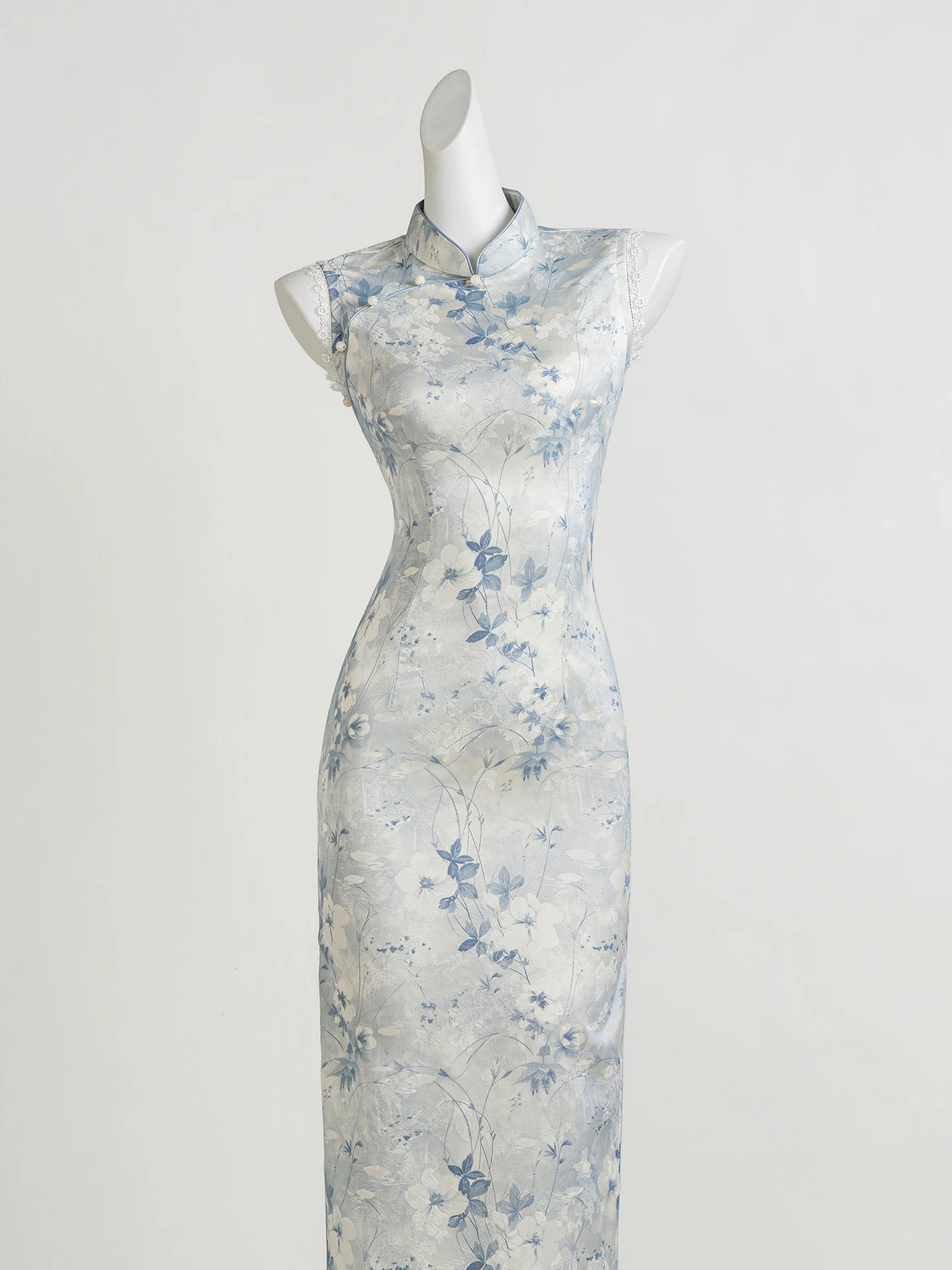 

Элегантное китайское платье-ципао Ele Soft: красивое, стройнящее, для повседневной носки, с низким разрезом, миди, с цветочным принтом