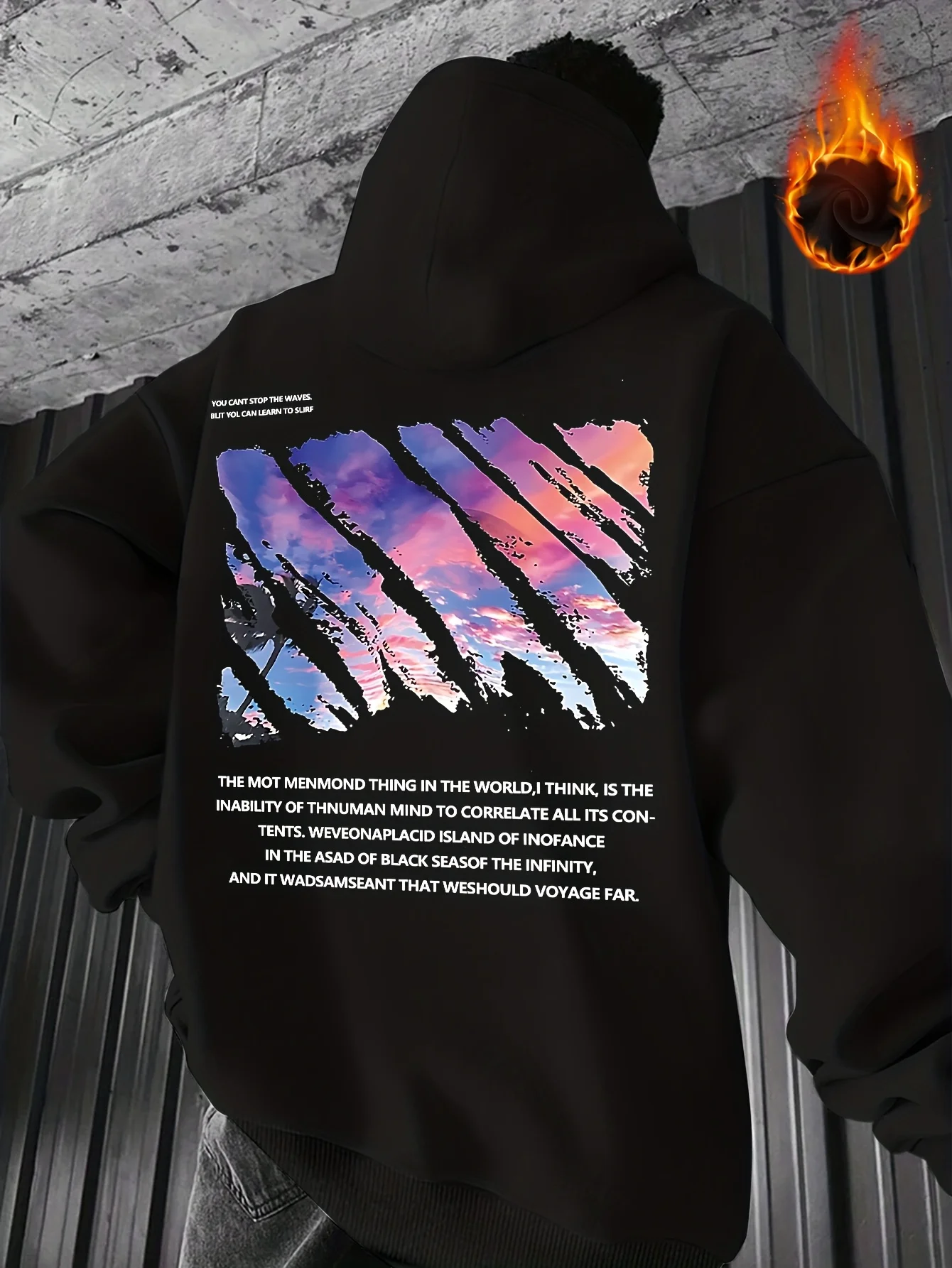 Men's fall/winter style can't be stopped by waves but can learn to surf. This printed casual hooded sweatshirt is perfect.